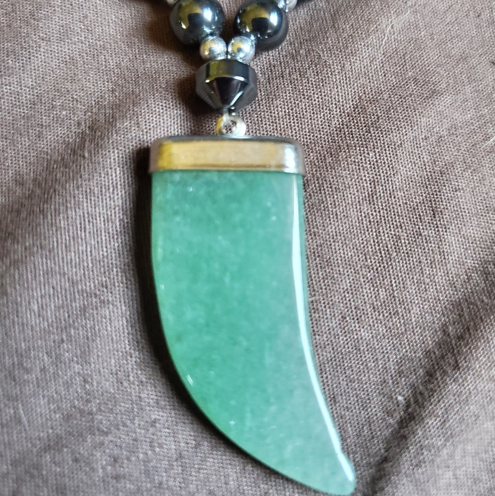 Hematite tooth style necklace